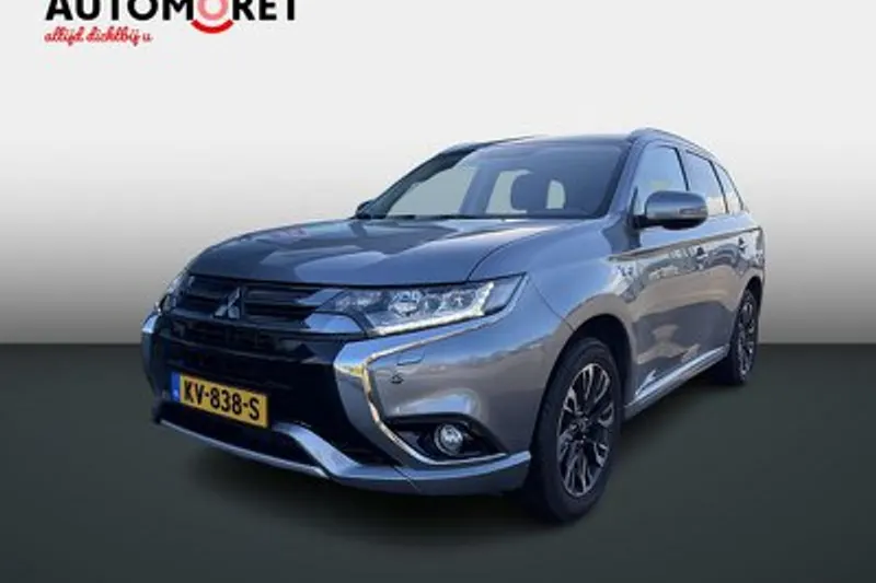 Mitsubishi Outlander (2016)