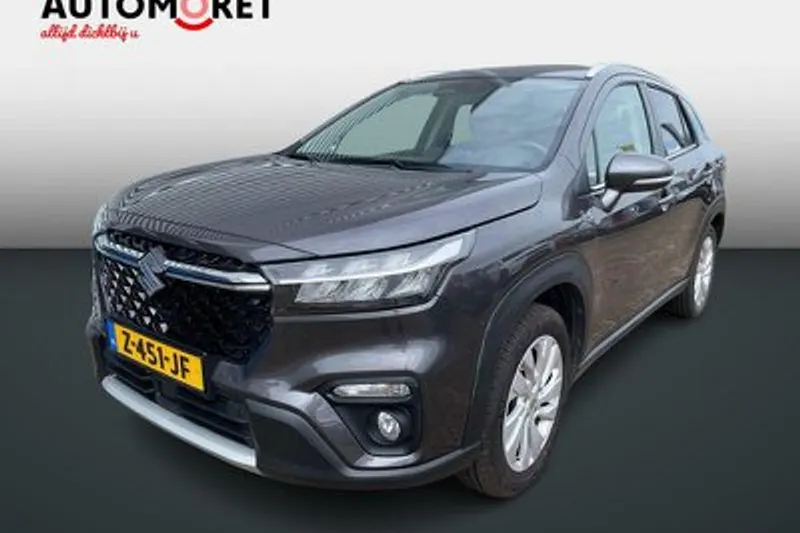 Suzuki S-CROSS (2022)