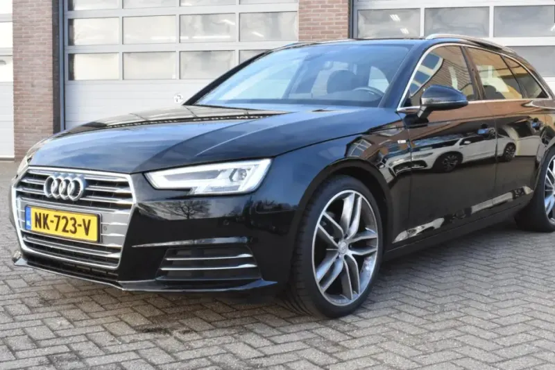 Audi A4 (2017)