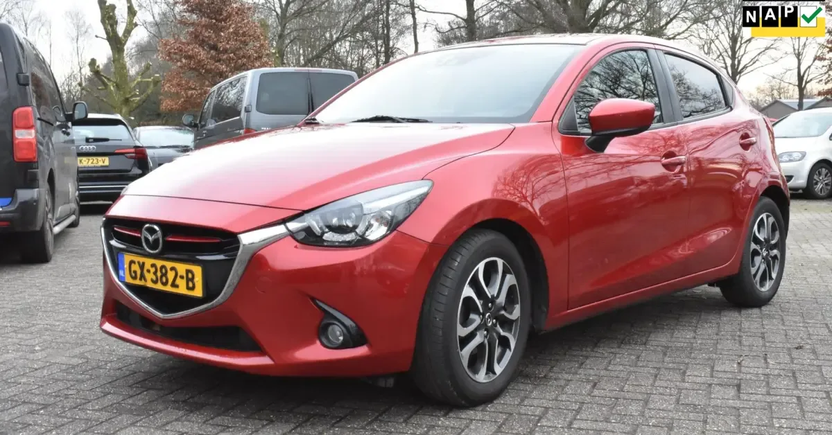 Mazda 2 (2015) — foto 1