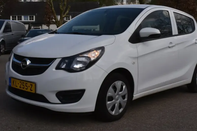 Opel Karl (2016)