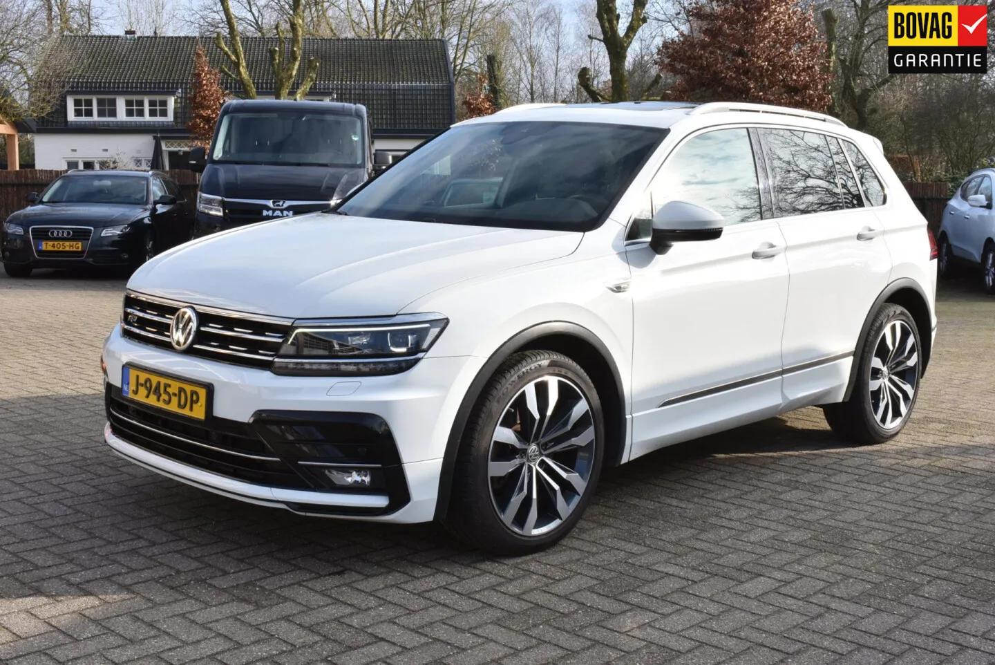 Volkswagen Tiguan (2018) — foto 1