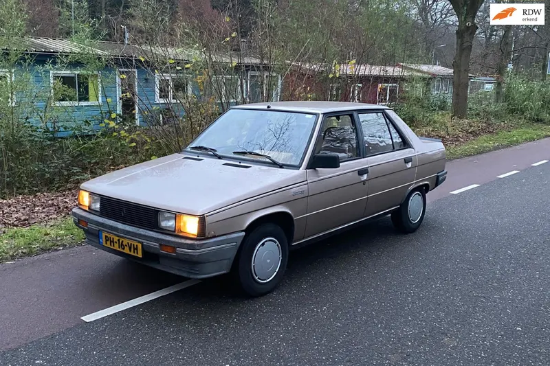 Renault 9 (1986)