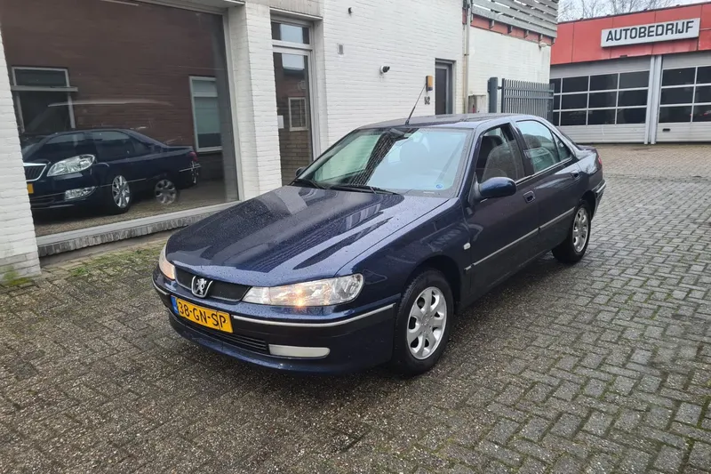 Peugeot 406 (2001)