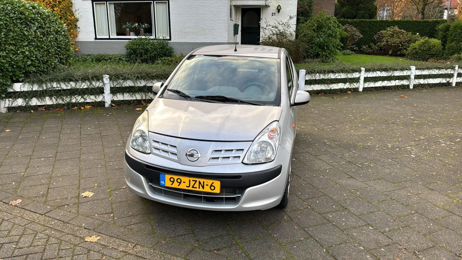 Nissan Pixo (2009) — foto 1