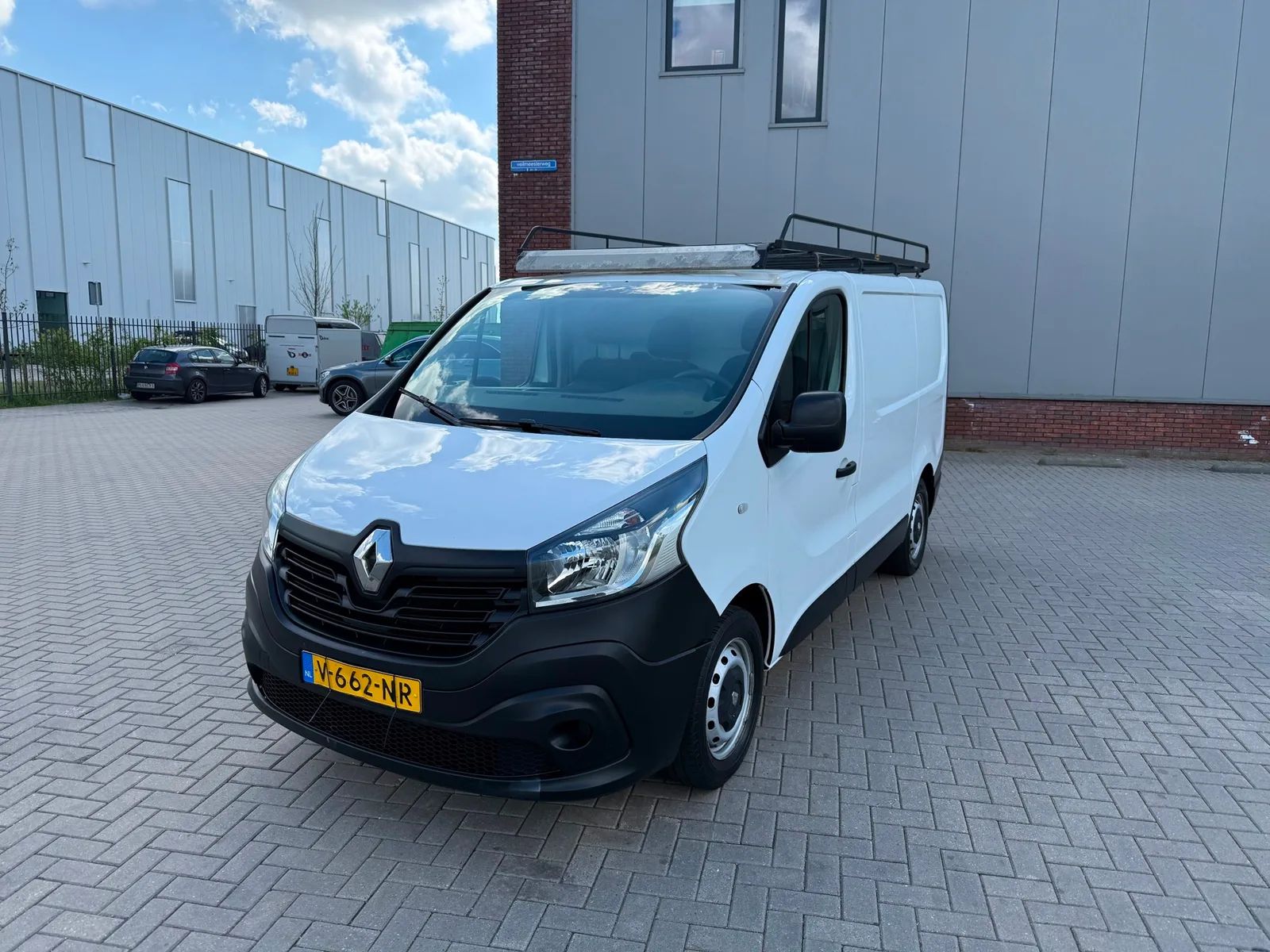 Renault Trafic (2018) — foto 1