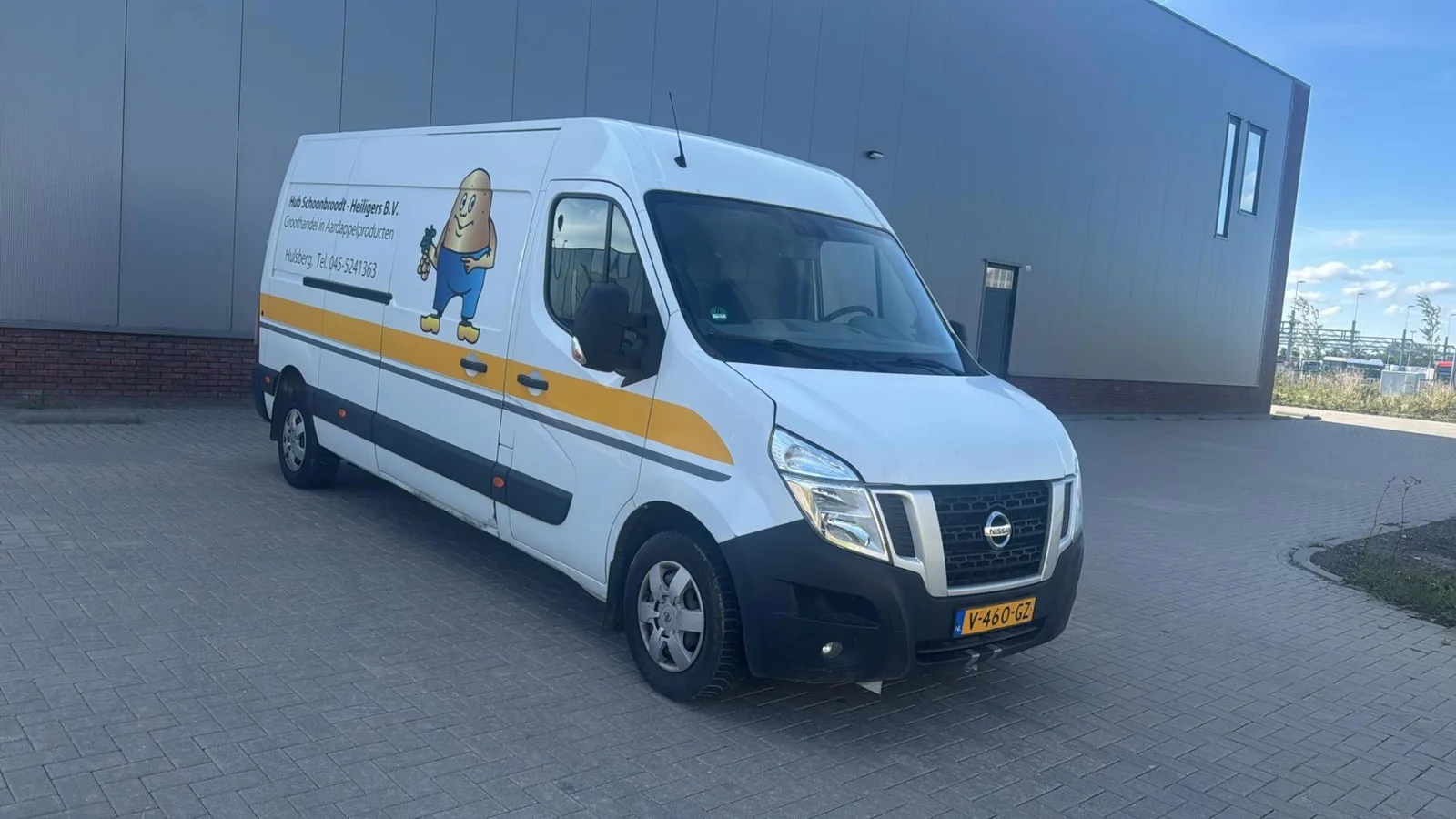 Nissan NV400 (2017) — foto 1