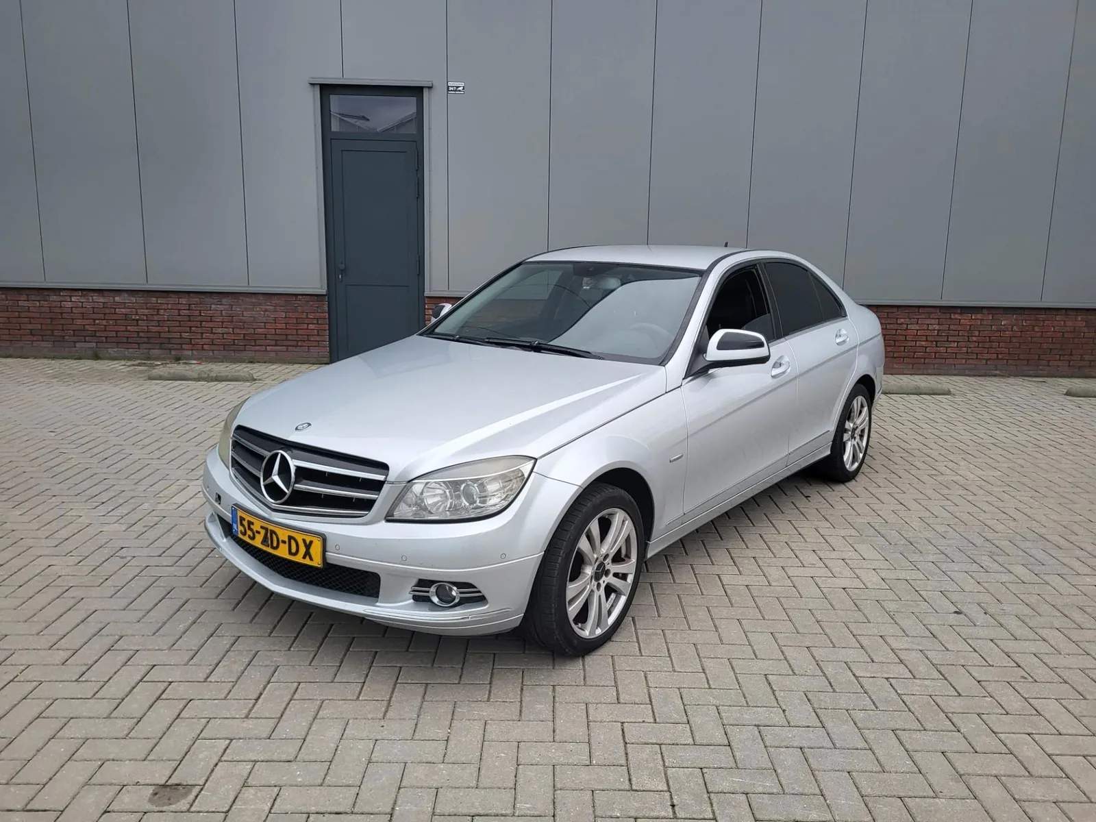 Mercedes-Benz C-Klasse (2008) — foto 1