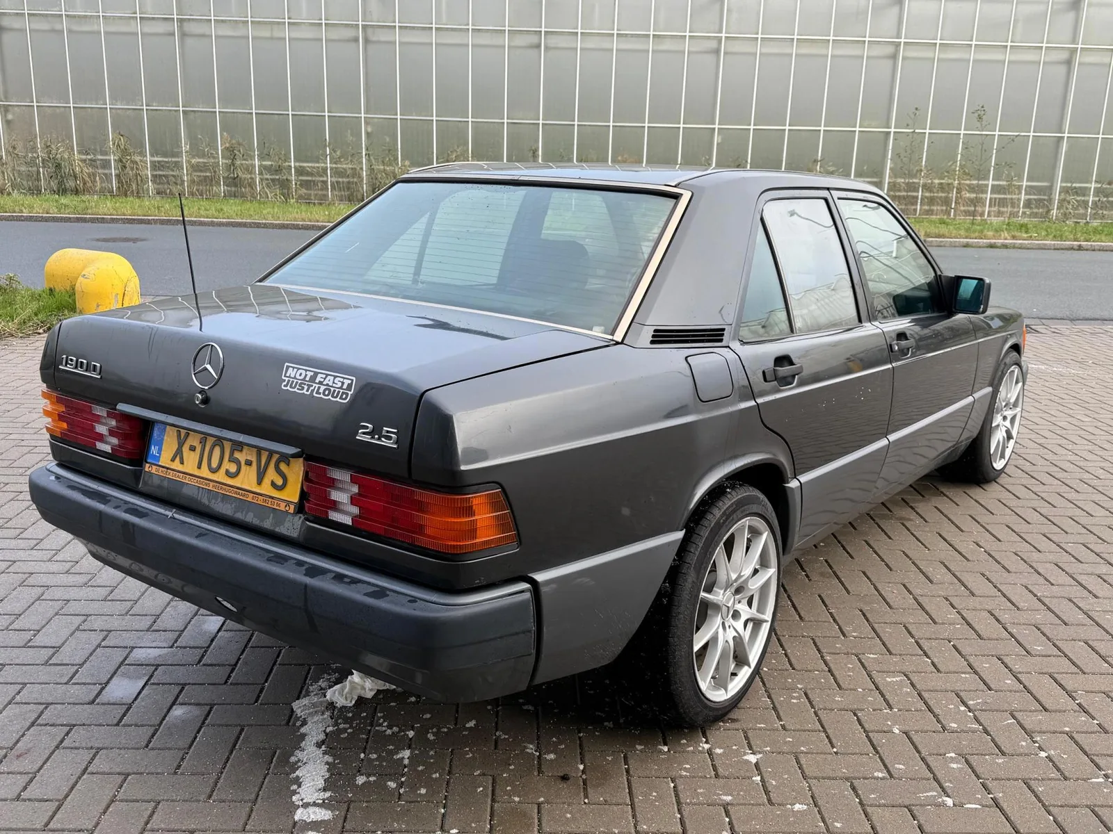 Mercedes-Benz 190-Serie (1992) — foto 1