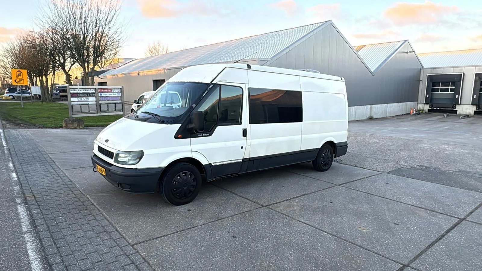 Ford Transit (2005) — foto 1