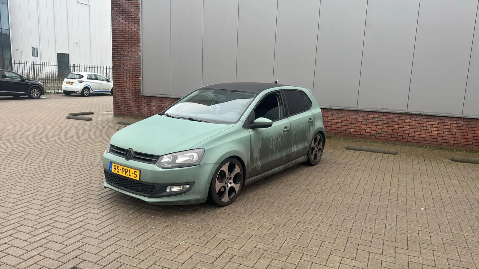 Volkswagen Polo (2011) — foto 1