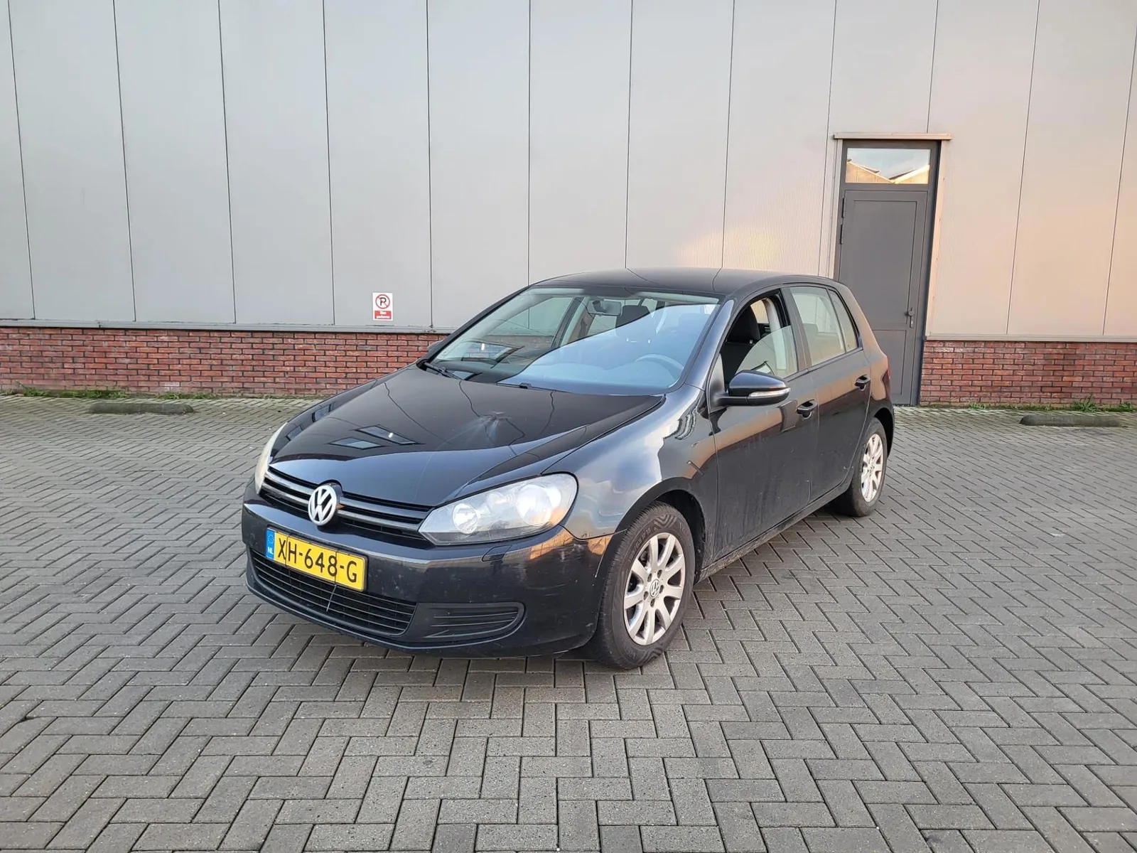 Volkswagen Golf (2009) — foto 1