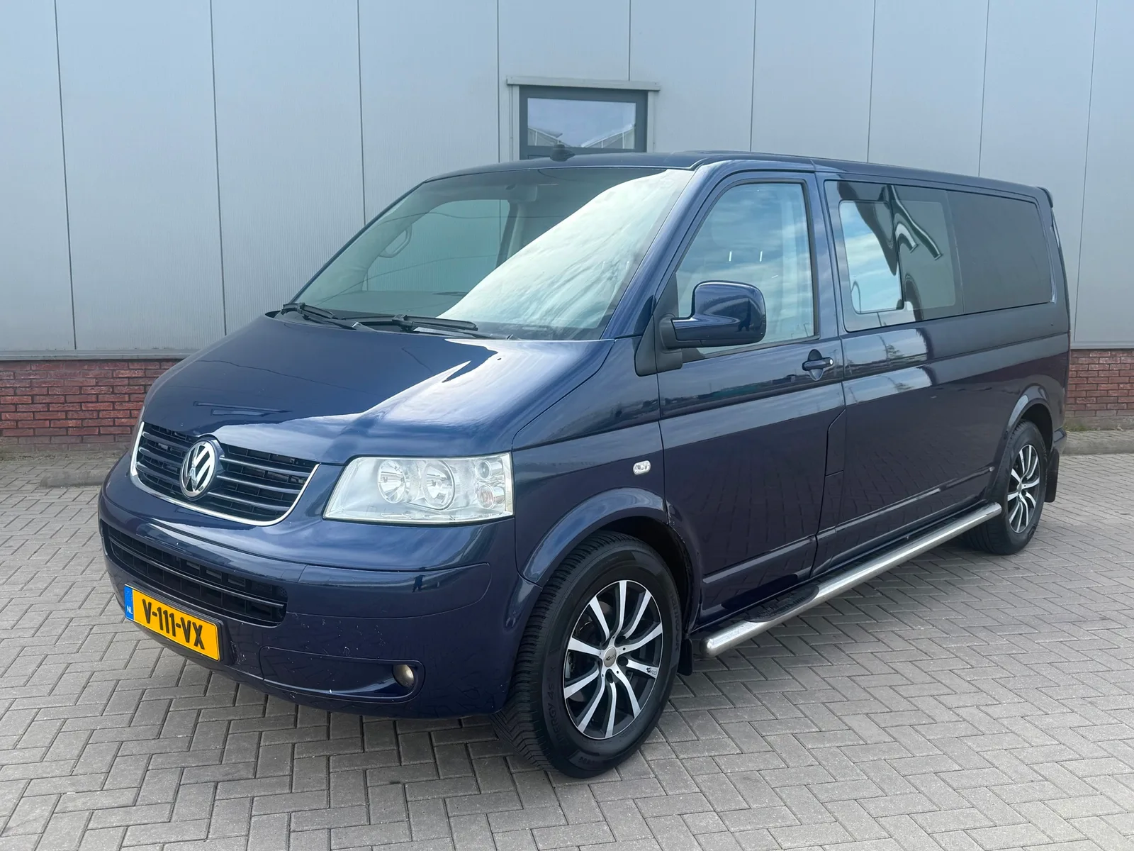 Volkswagen Transporter (2006) — foto 1