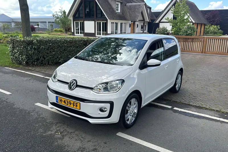 Volkswagen Up! (2019)