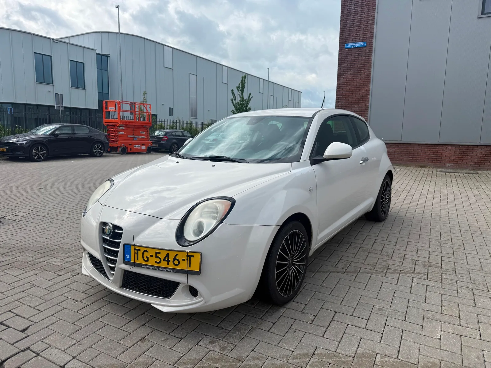 Alfa Romeo Mito (2009) — foto 1