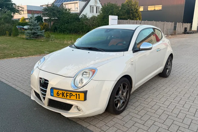 Alfa Romeo Mito (2013)