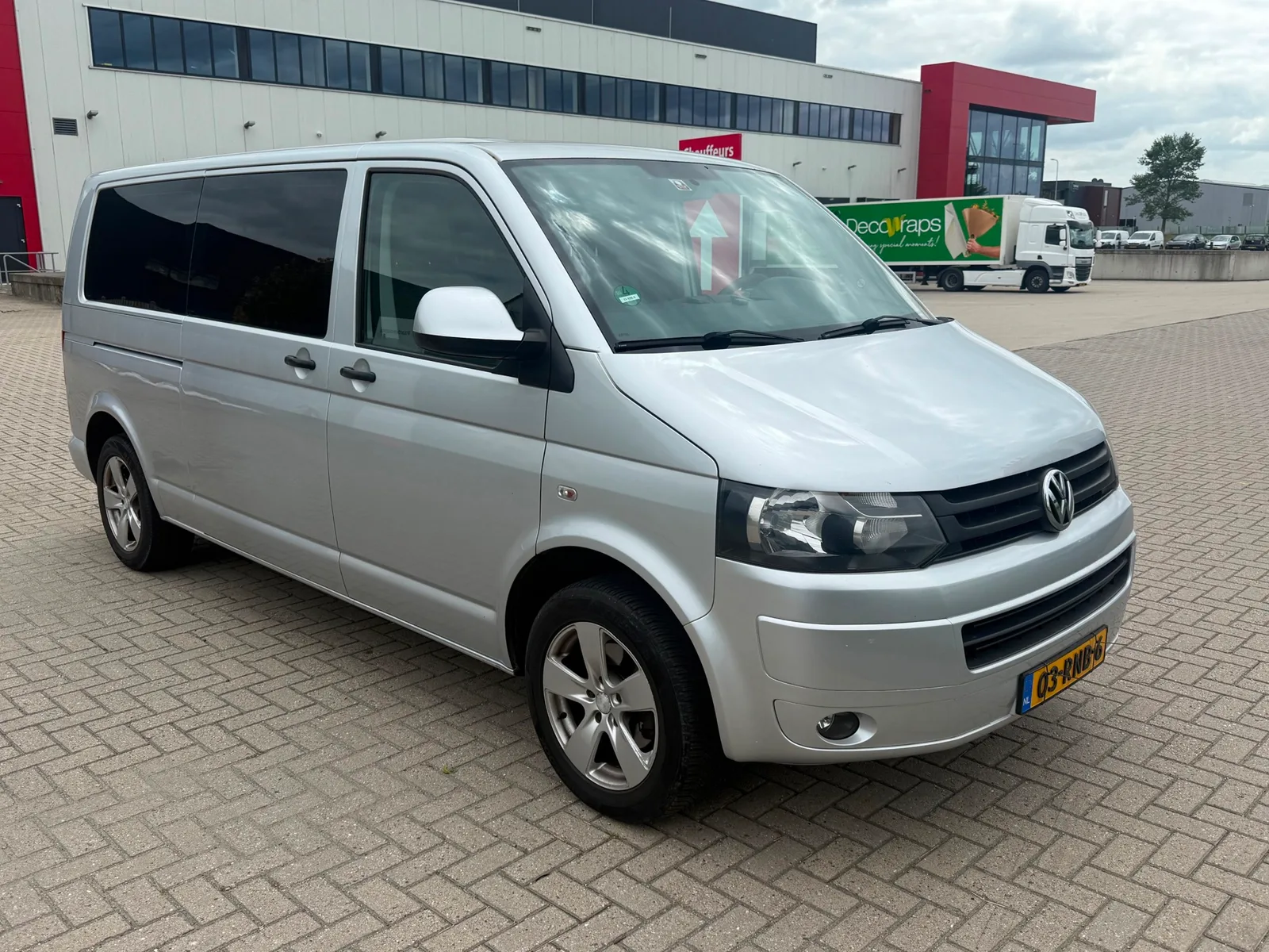 Volkswagen Transporter (2011) — foto 1