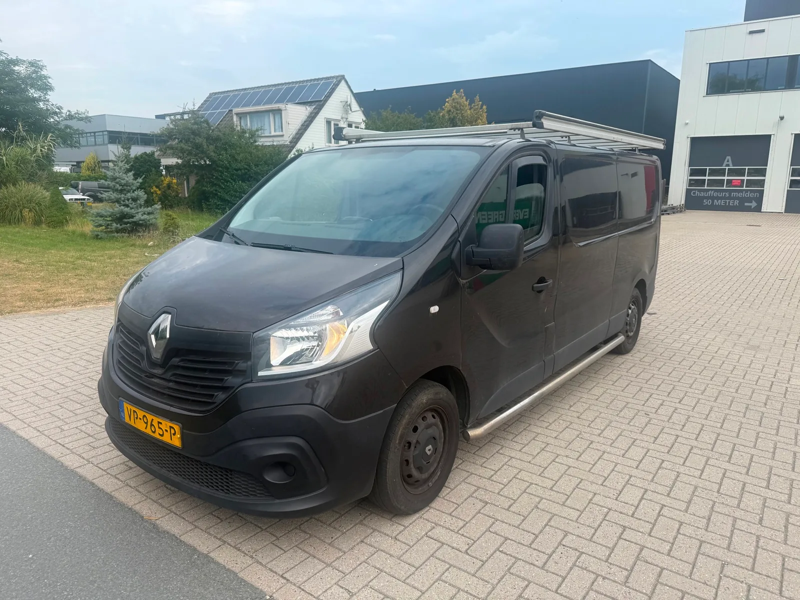 Renault Trafic (2015) — foto 1