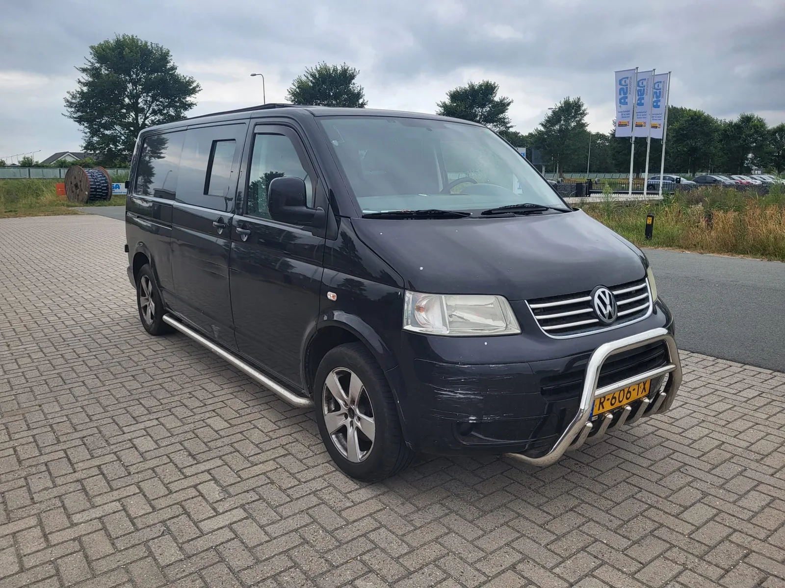 Volkswagen Transporter (2008) — foto 1