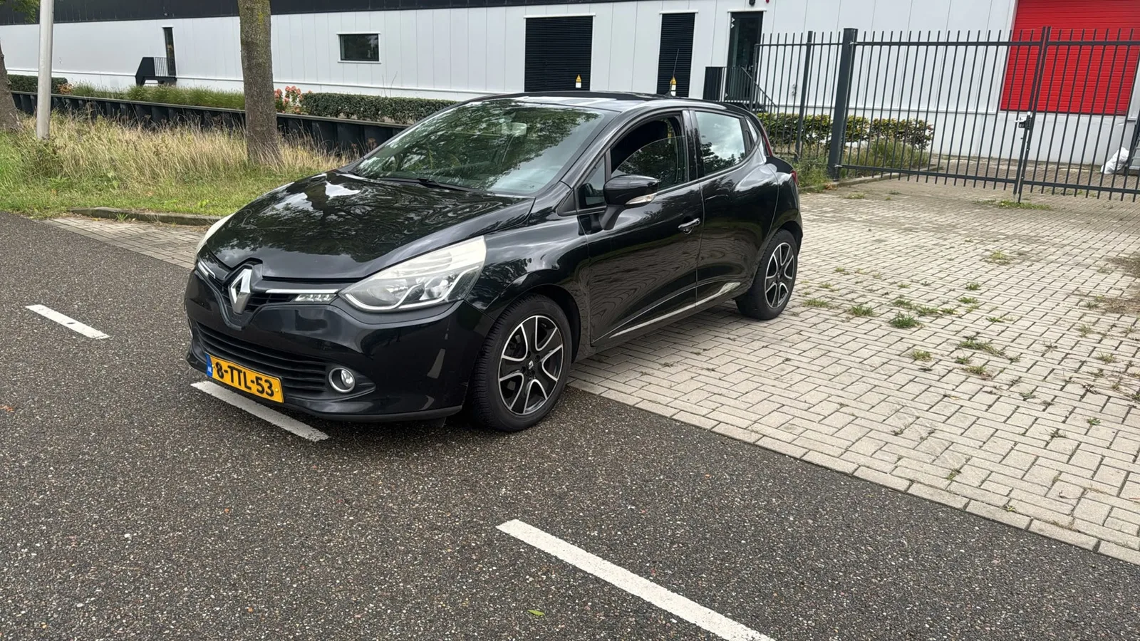 Renault Clio (2014) — foto 1
