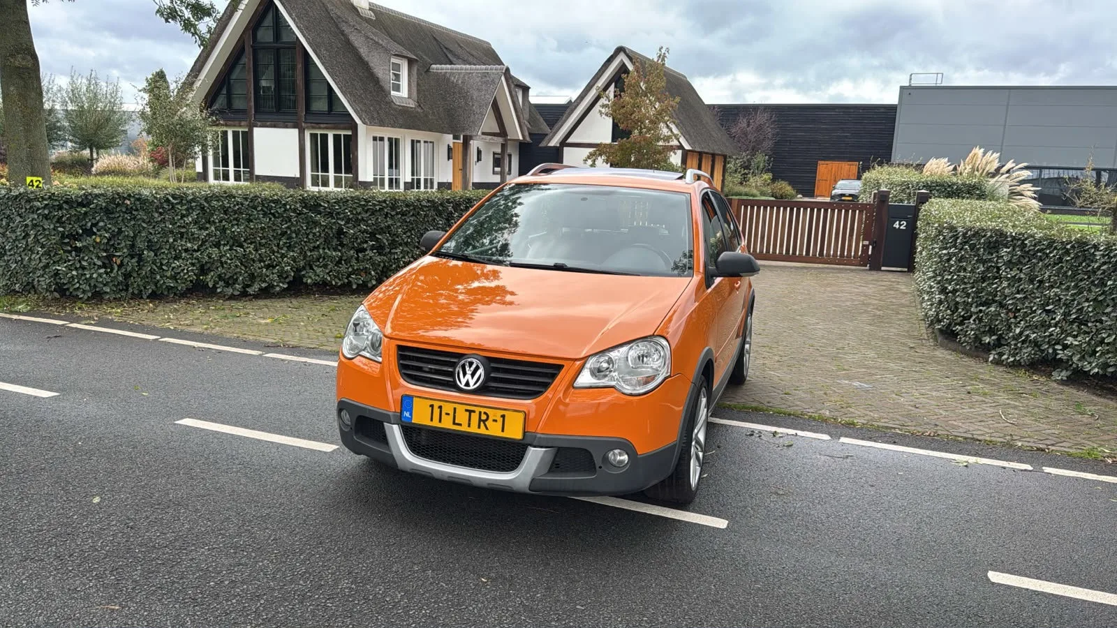 Volkswagen Polo (2008) — foto 1