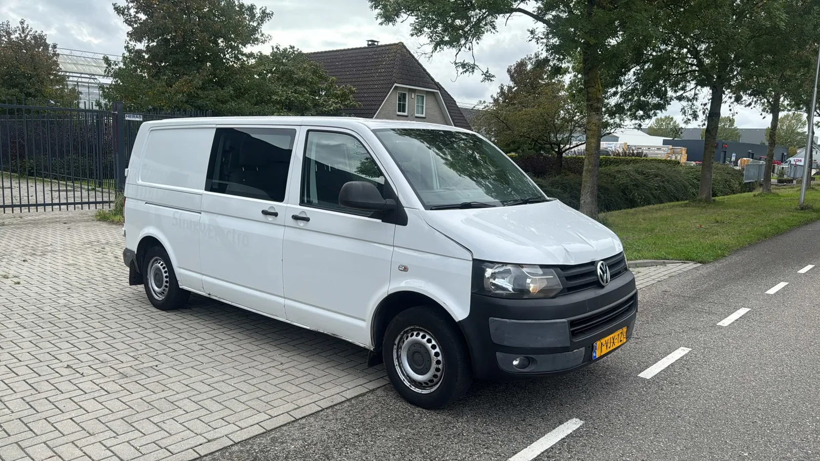 Volkswagen Transporter (2010) — foto 1