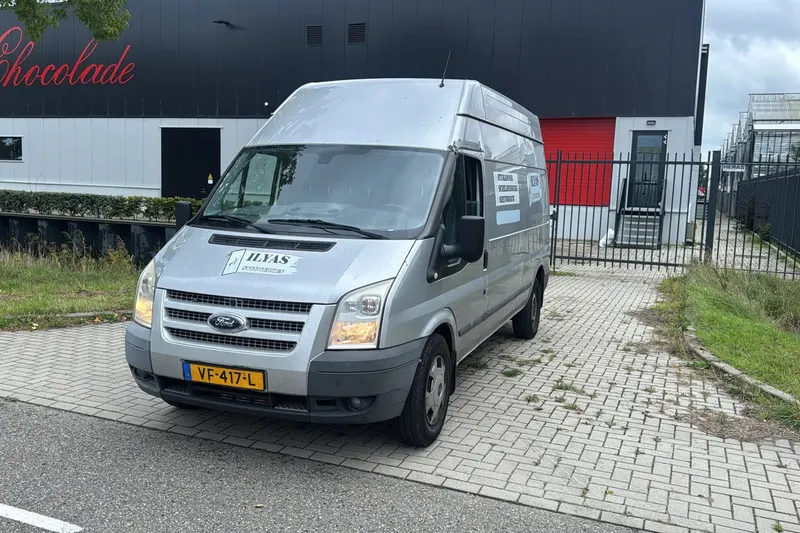 Ford Transit (2013)