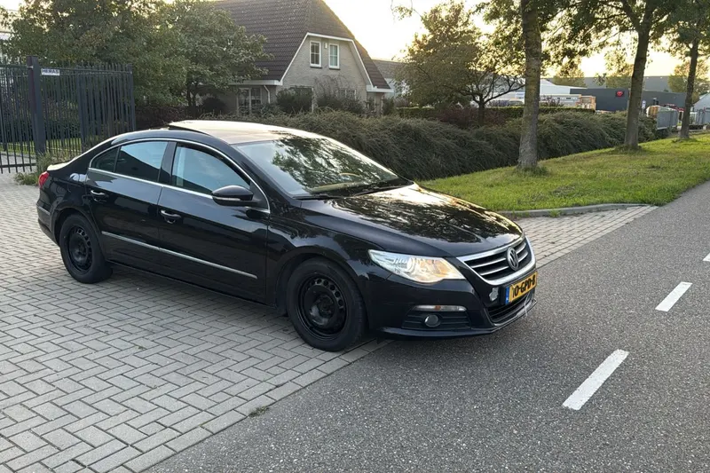 Volkswagen Passat (2008)