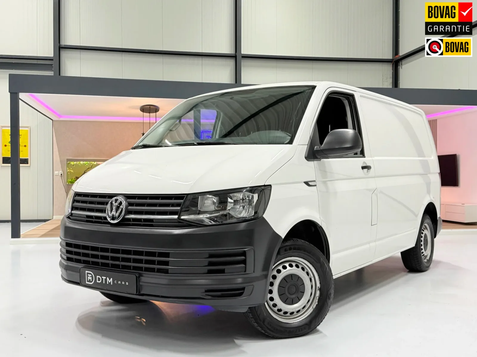 Volkswagen Transporter (2018) — foto 1