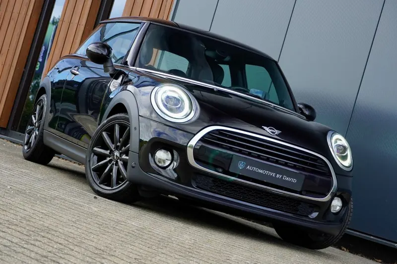 MINI Hatchback (2020)
