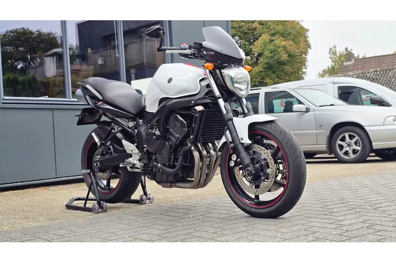 Yamaha FZ6 (2008)