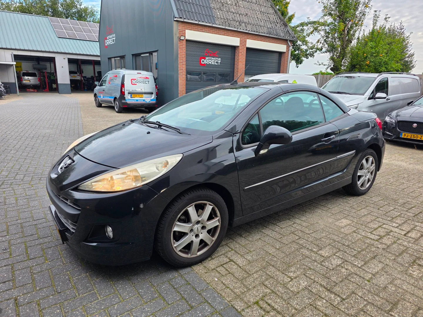 Peugeot 207 (2010) — foto 1