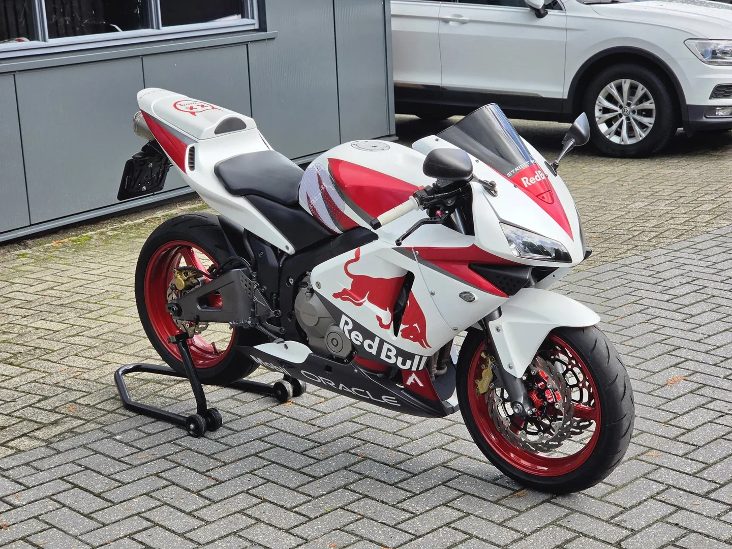 Honda CBR 600 F (2003) — foto 1