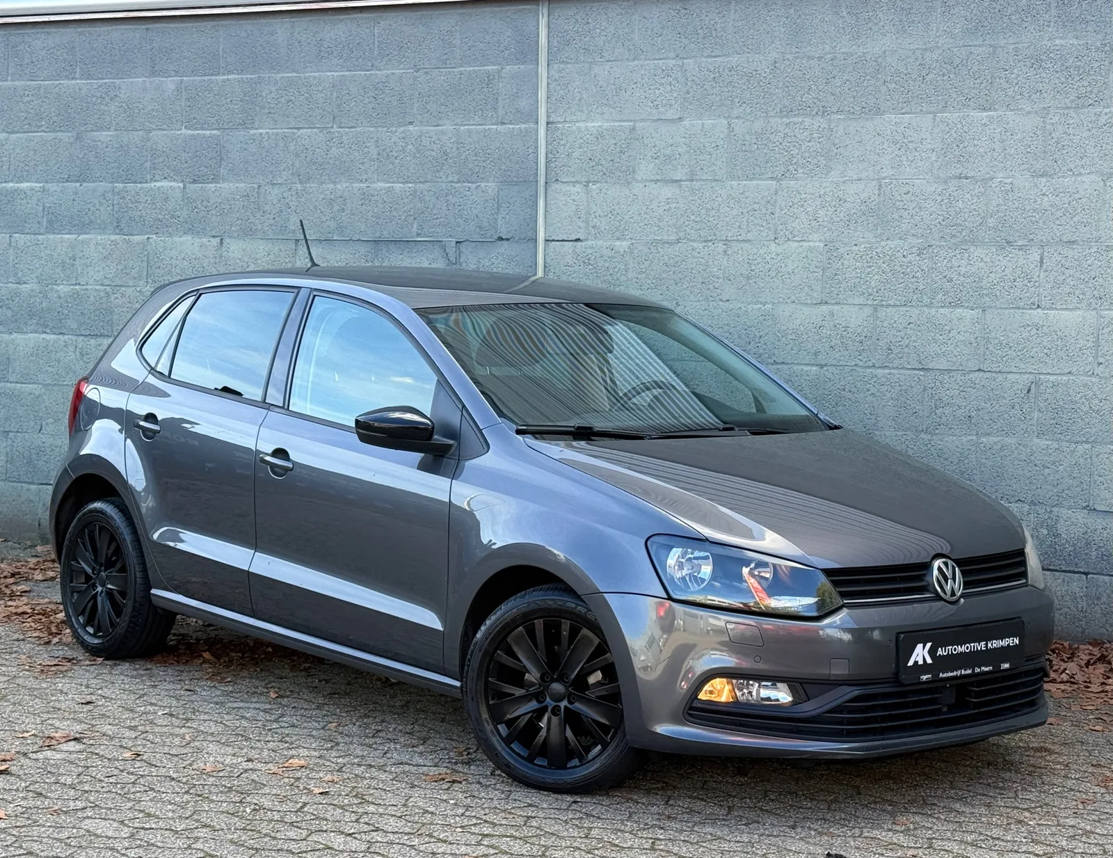 Volkswagen Polo (2015) — foto 1
