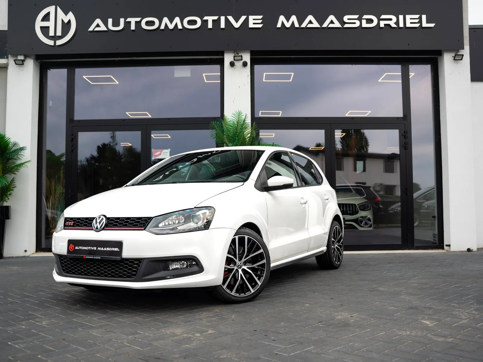 Volkswagen Polo (0) — foto 1