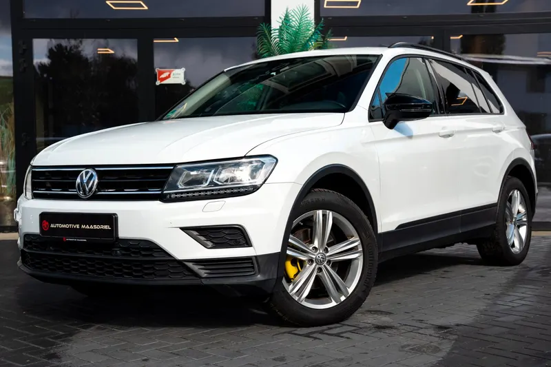 Volkswagen Tiguan (2016)