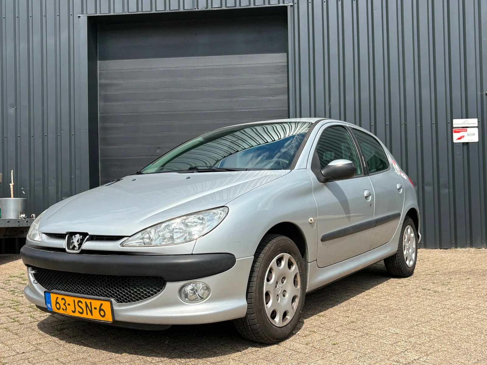 Peugeot 206 (2006) — foto 1