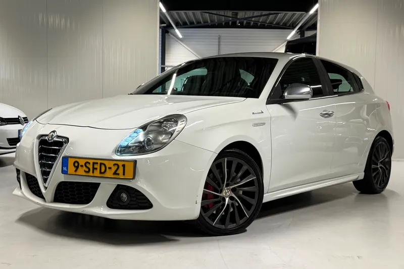 Alfa Romeo Giulietta (2013)