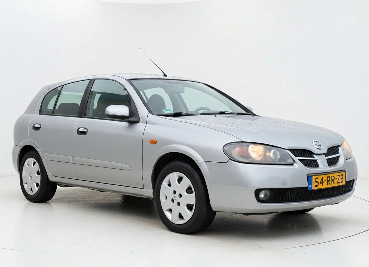 Nissan Almera (2005) — foto 1