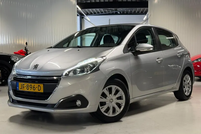 Peugeot 208 (2016)