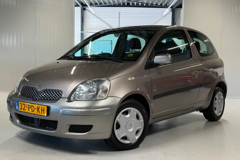 Toyota Yaris (2004)