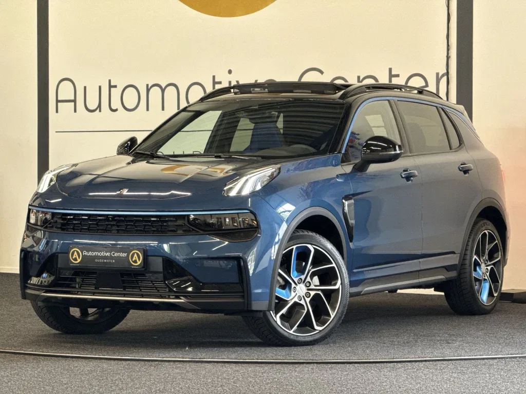 Lynk & Co 01 (2023) — foto 1