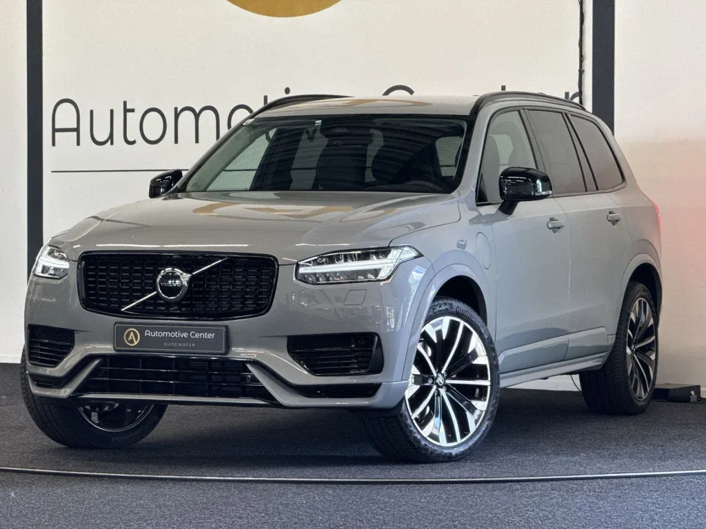 Volvo XC90 (2024) — foto 1