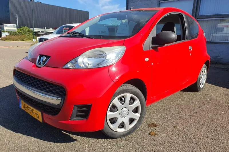Peugeot 107 (2011)