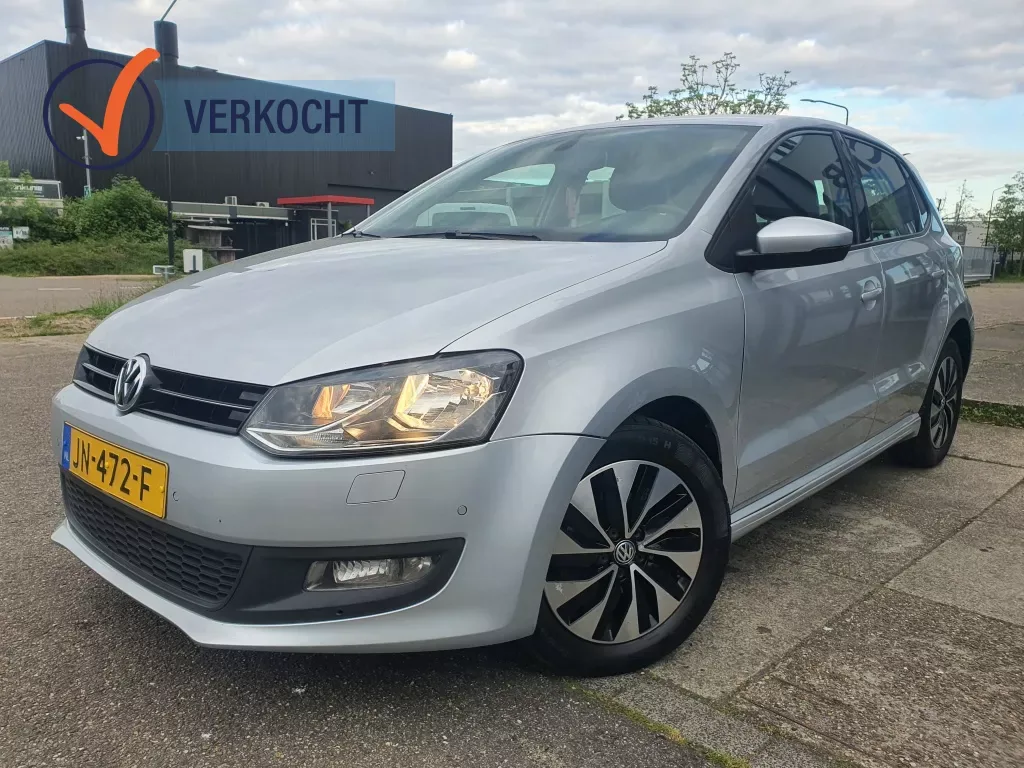 Volkswagen Polo (2016) — foto 1