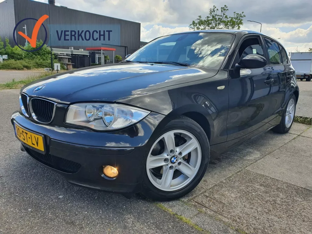 BMW 1-Serie (2006) — foto 1