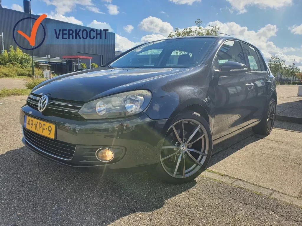 Volkswagen Golf (2010) — foto 1