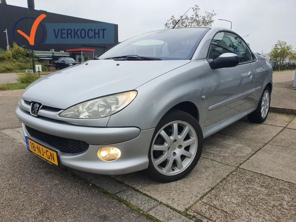 Peugeot 206 (2003) — foto 1