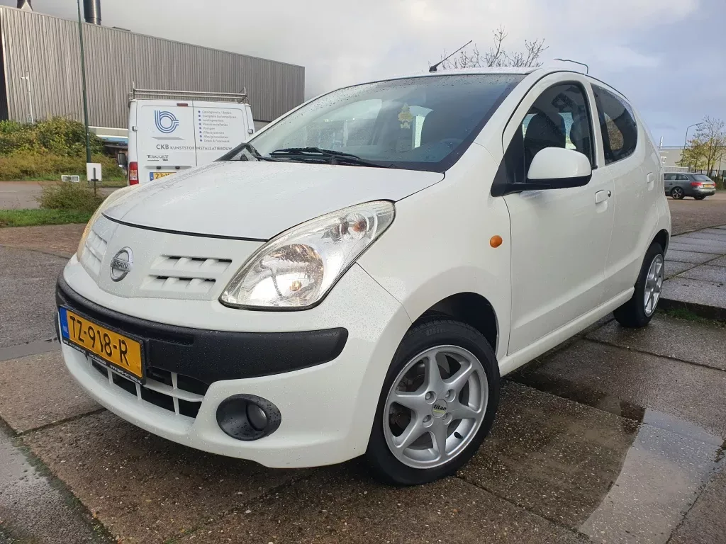 Nissan Pixo (2011) — foto 1