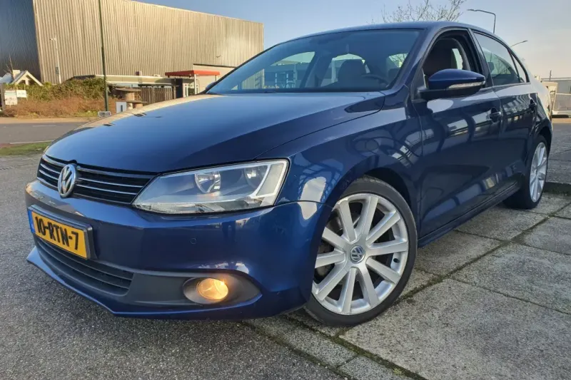 Volkswagen Jetta (2011)